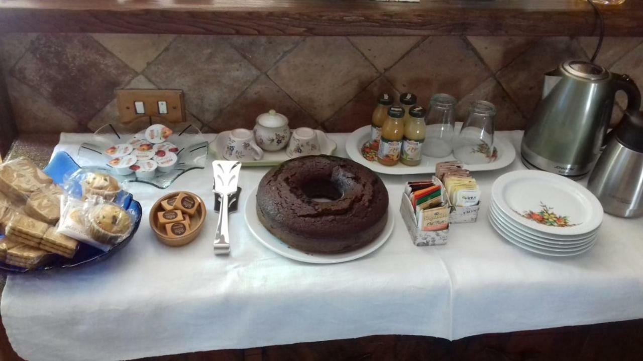 Bed and Breakfast Le Coste Veroli Exterior foto
